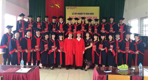 Lễ tốt nghiệp và trao bằng thạc sĩ, cử nhân trường Đại học Trưng Vương 2022