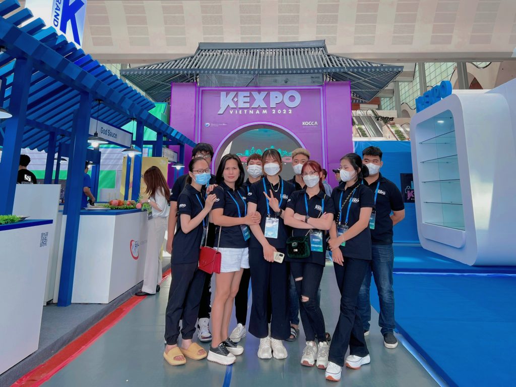 Sinh viên trường Đại học Trưng Vương cùng K-EXPO Việt Nam 2022