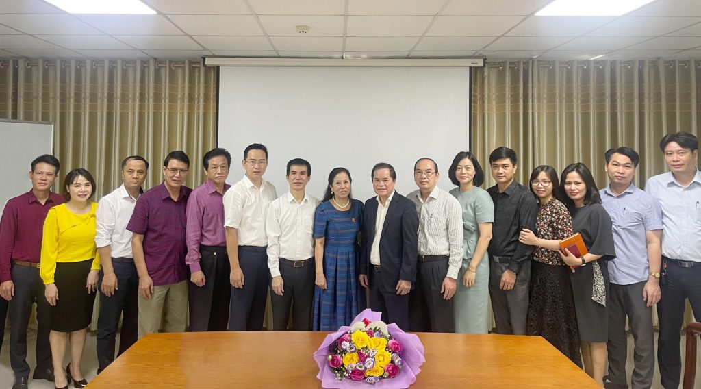 PGS. TS Phan Trọng Phức, được bổ nhiệm giữ chức vụ Phó Chủ tịch Hội đồng Trường - Trường Đại học Trưng Vương.