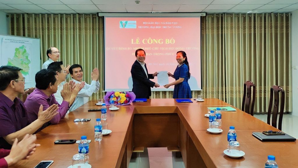 PGS. TS Phan Trọng Phức, được bổ nhiệm giữ chức vụ Phó Chủ tịch Hội đồng Trường - Trường Đại học Trưng Vương.