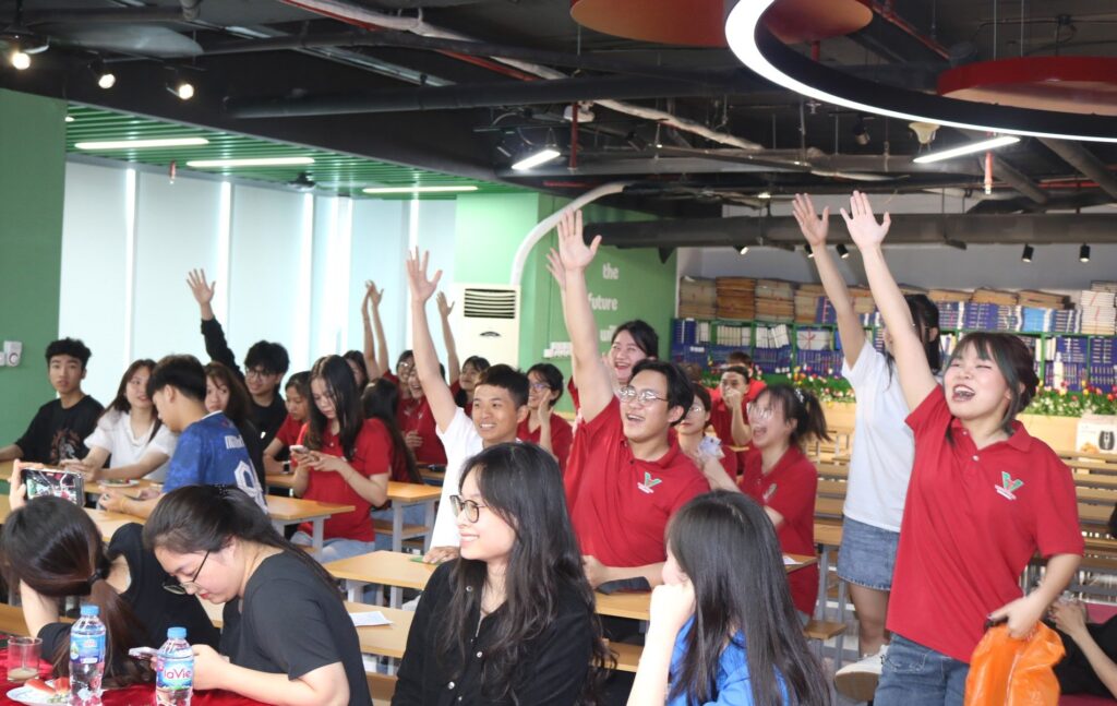 Mo-hinh-truong-dai-hoc-ung-dung