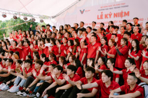 Trường Đại học Trưng Vương vinh dự nhận Bằng khen của UBND tỉnh Vĩnh Phúc với thành tích xuất sắc năm học 2024–2025