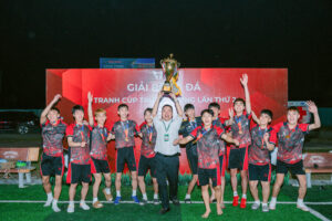 Giải Bóng Đá Nam Trưng Vương 2025: Những khoảnh khắc kịch tính và niềm vui chiến thắng