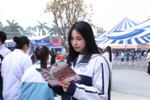 Trường Đại học Trưng Vương đồng hành cùng học sinh tỉnh Nghệ An và Thanh Hóa tại chuỗi Ngày hội tư vấn tuyển sinh – hướng nghiệp 2026