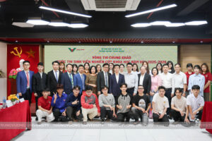 Chung khảo sinh viên nghiên cứu khoa học TVU: Những “đóa hoa” sáng tạo nở rộ từ giảng đường