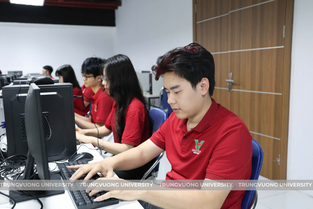 Công nghệ thông tin Trường Đại học Trưng Vương