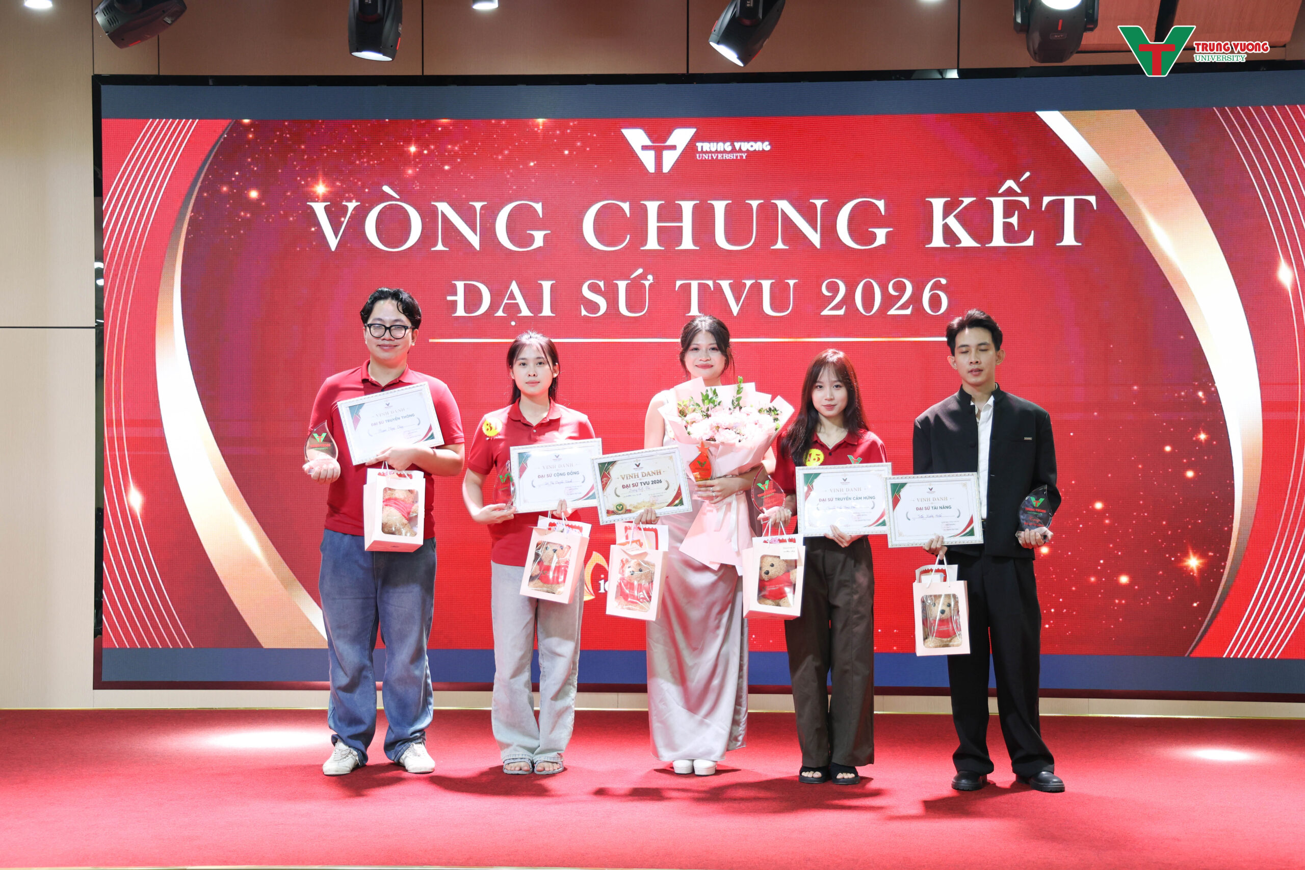 Đại sứ TVU 2026: Dấu ấn của bản lĩnh, tài năng và khát vọng cống hiến