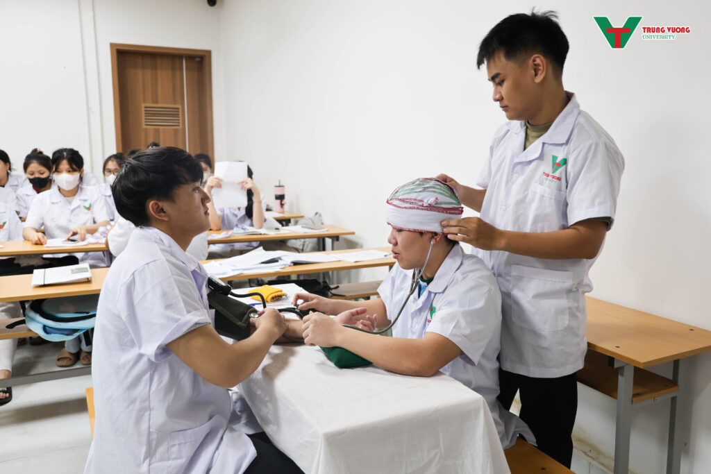 Chạy trạm điều dưỡng