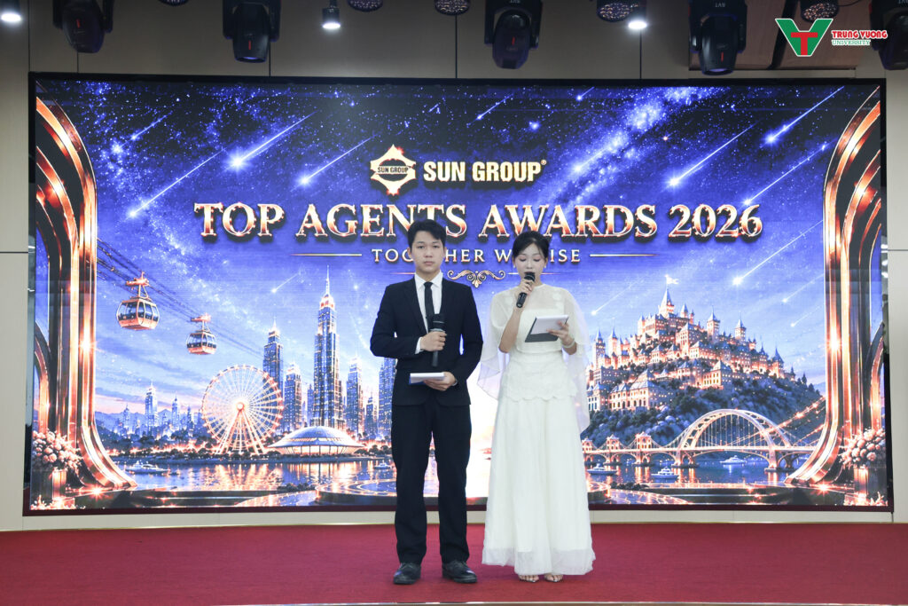 Khoa du lịch mô phỏng sự kiện TOP AGENTS AWARDS 2026