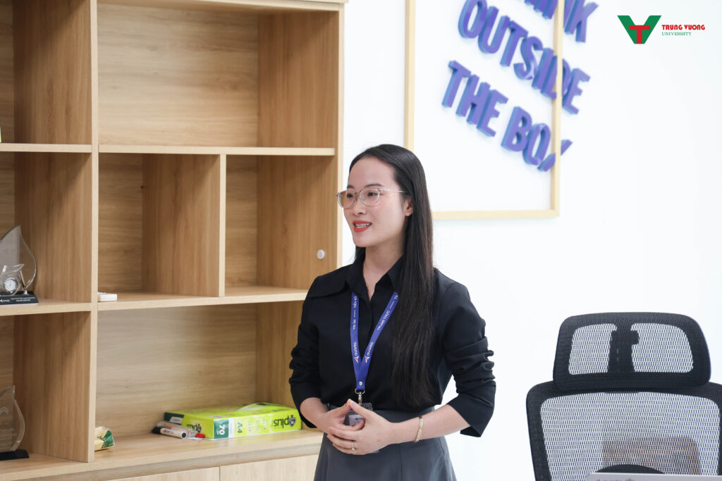 Trường Đại học Trưng Vương đồng hành cùng doanh nghiệp đào tạo IT Trường Đại học Trưng Vương đồng hành cùng doanh nghiệp đào tạo IT