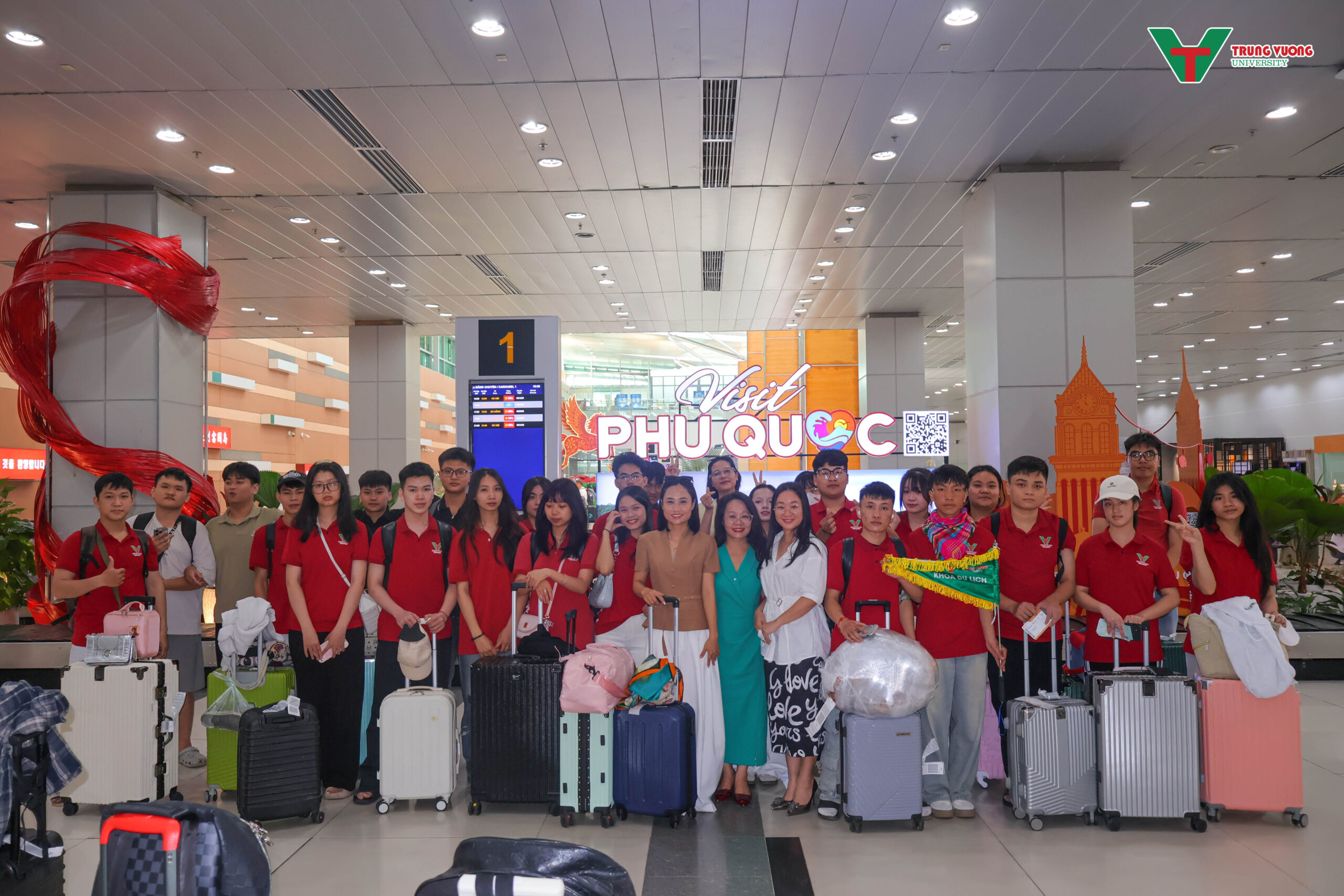 Học Du lịch không chỉ ở giảng đường: Sinh viên TVU đi đâu để thực tập? 