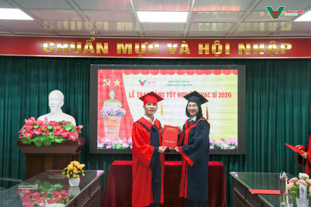 Trường Đại học Trưng Vương trao bằng Thạc sĩ cho học viên năm 2026

