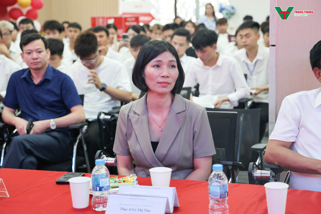 Đại học Daeduk phỏng vấn học bổng tại Trường Đại học Trưng Vương Đại học Daeduk phỏng vấn học bổng tại Trường Đại học Trưng Vương