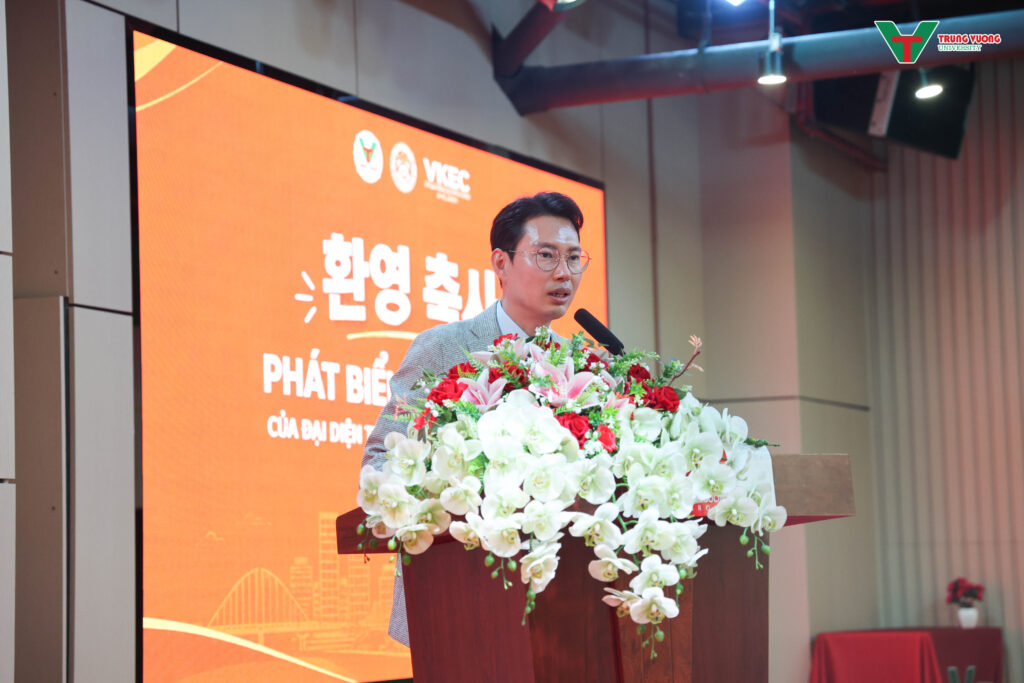 Đại học Daeduk phỏng vấn học bổng tại Trường Đại học Trưng Vương Đại học Daeduk phỏng vấn học bổng tại Trường Đại học Trưng Vương