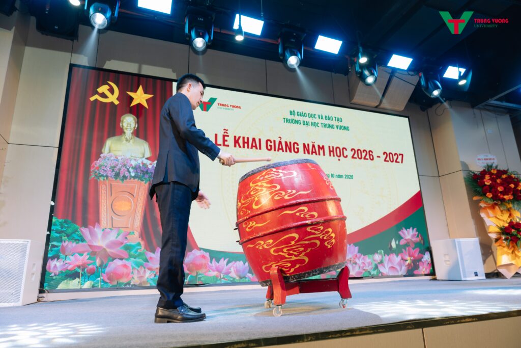  Trường Đại học Trưng Vương long trọng tổ chức Lễ khai giảng năm học 2026–2027